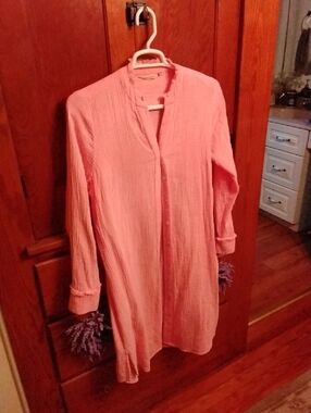 Lightweight Pink Button-Front Tunic
